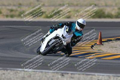 media/Nov-06-2022-SoCal Trackdays (Sun) [[208d2ccc26]]/Turn 11 (10am)/